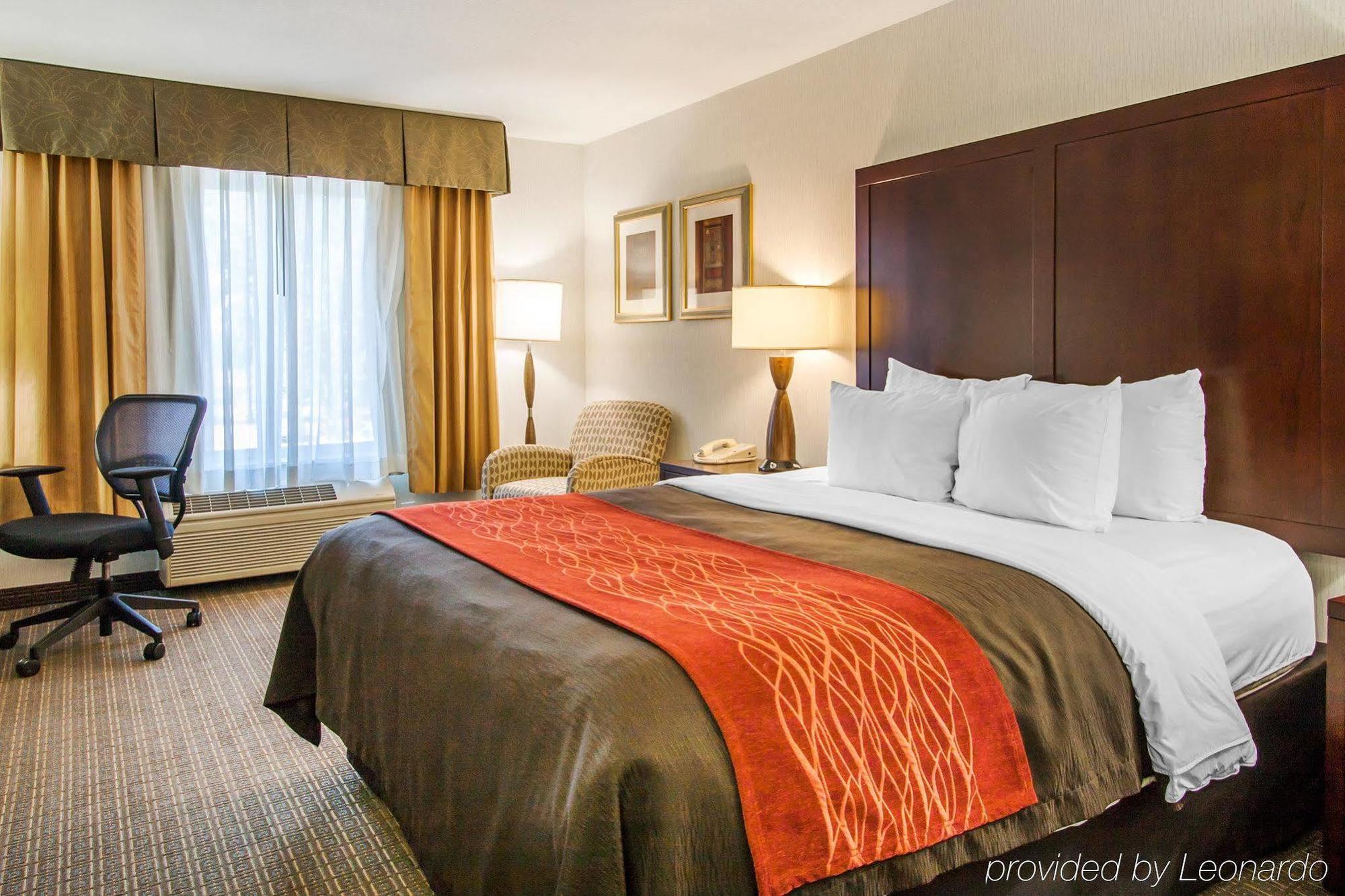 Comfort Inn & Suites-Portland Airport Exterior foto