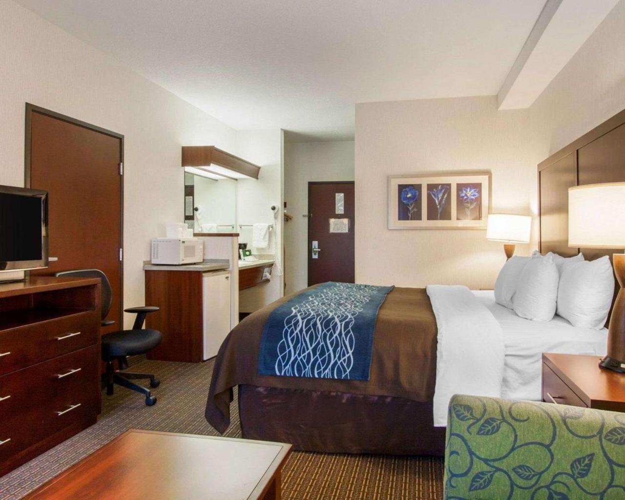 Comfort Inn & Suites-Portland Airport Exterior foto
